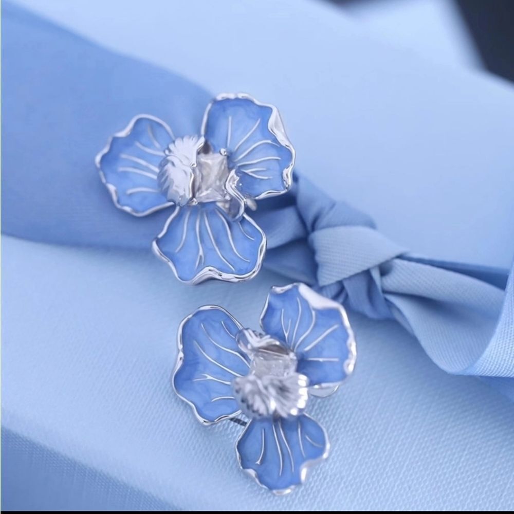 Blue Enamel Iris Flower Stud Earrings Floral • 925 Posts • NWOT - Picture 5 of 8